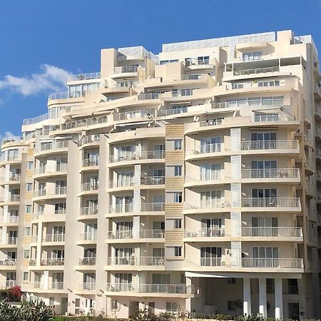 Modern Apartment In The Best Location, Perfect For Families Слима Экстерьер фото